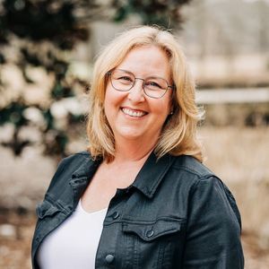 Meet your Posher, Rhonda